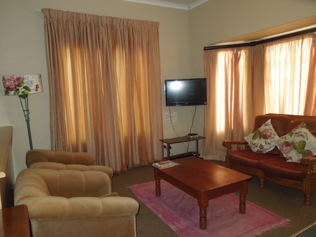 Lilac Lodge-Purple House Winterton Bilik gambar
